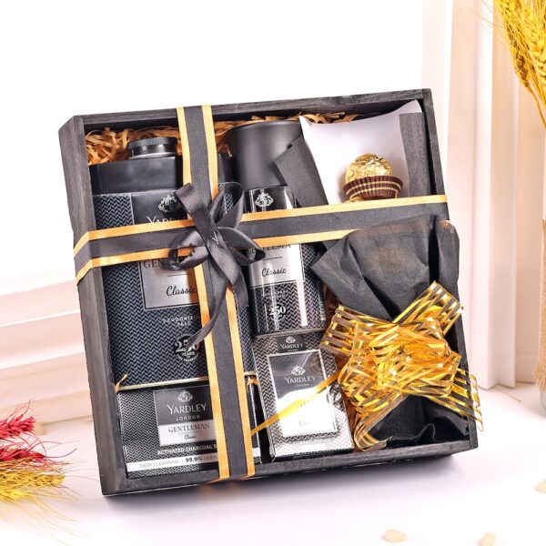 Yardley Black Kit for Men - Image 3